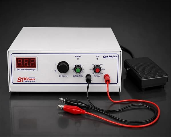 Máquina de Pré-Solda Set Point com pedal e cabos conectados
